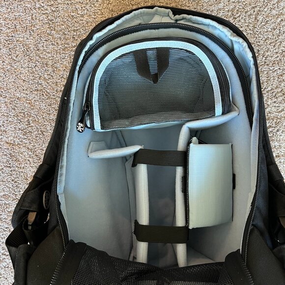 Crumpler Whickey and Cox Backpack (Grey) - Picture 5 of 7